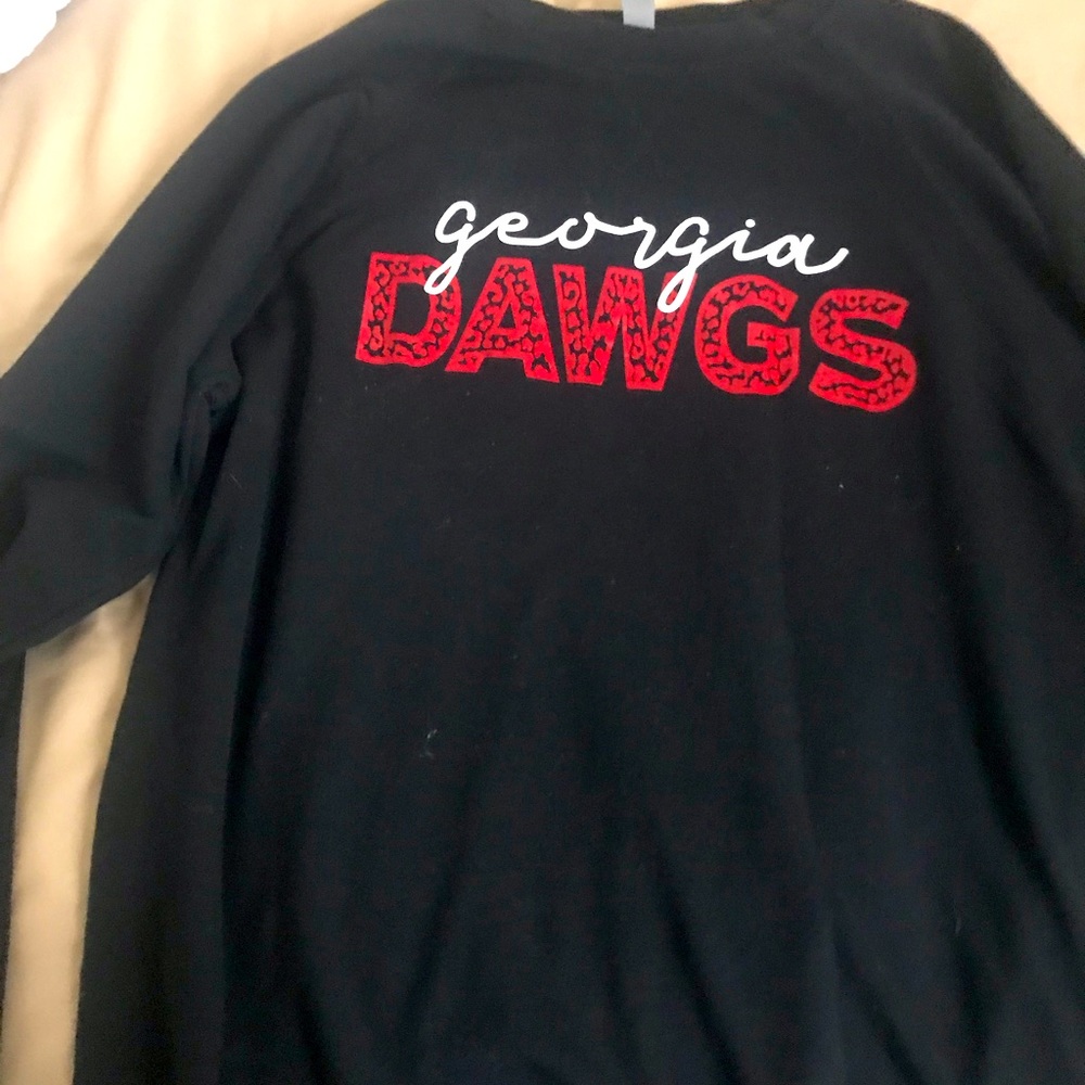 Georgia dawgs sweater. Old navy. Only worn once. Size small